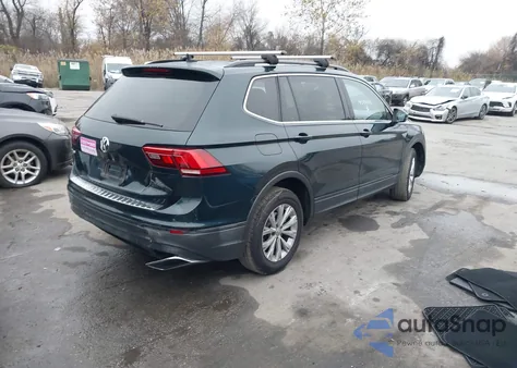 2019 Volkswagen Tiguan 2.0T Se/2.0T Sel/2.0T Sel R-Line/2.0T Sel R-Line Black из США, поврежденный, VIN 3VV3B7AX3KM092542